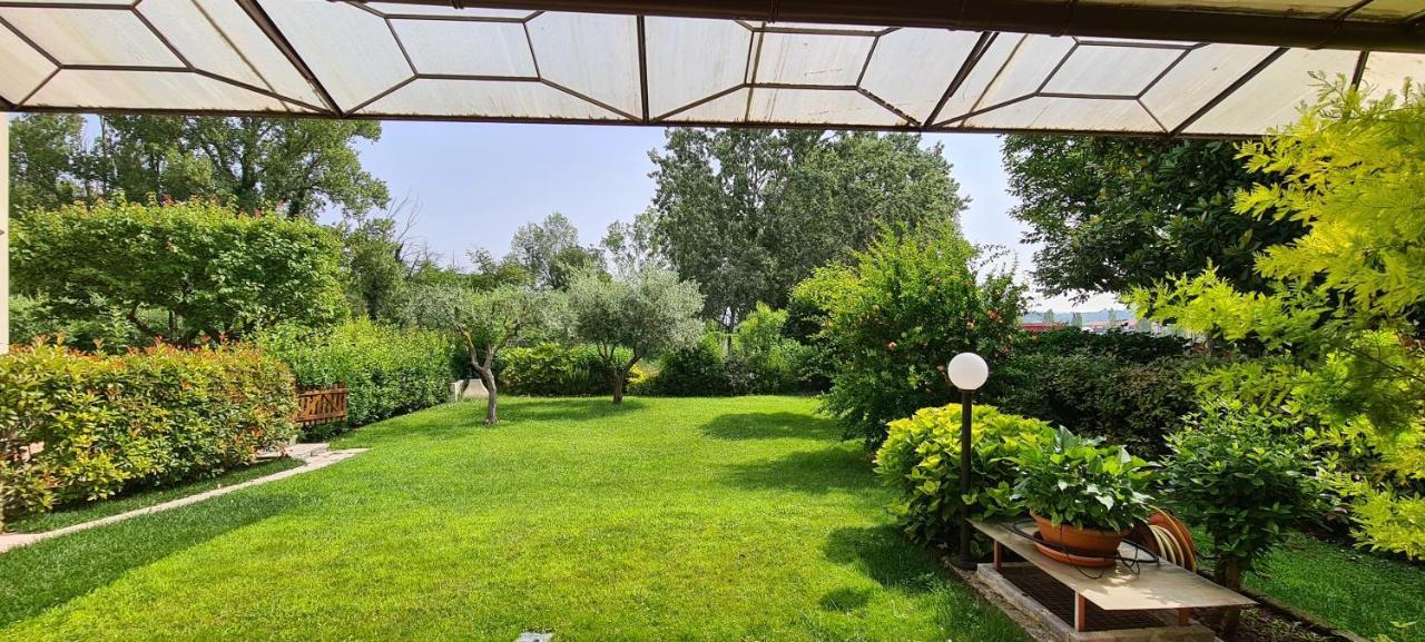 Appartamento Il Melograno Peschiera del Garda Exterior foto